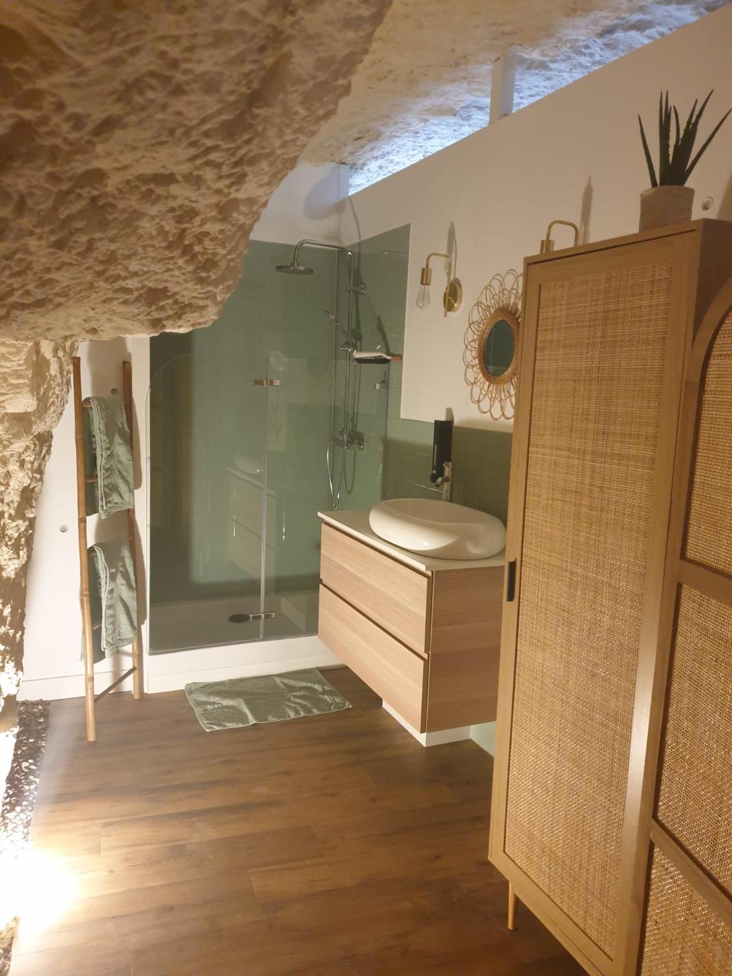 La Grotte Du Bonheur Cangey Exterior foto